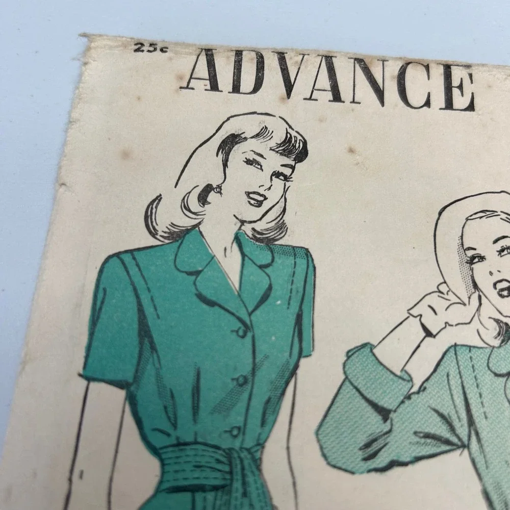 Advance Vintage 1940's Pattern #4709‎ Women's Dress Size 12